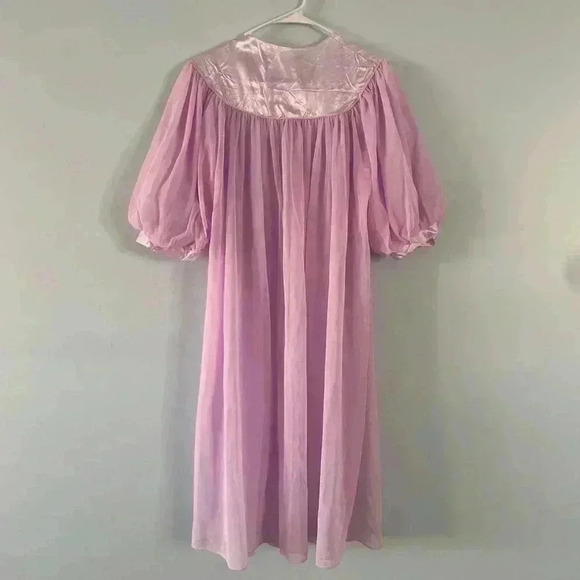 Vintage 1950s Sheer Pink Robe/Cape Chiffon Mid Length Ballon Sleeves Size Medium - Picture 6 of 10